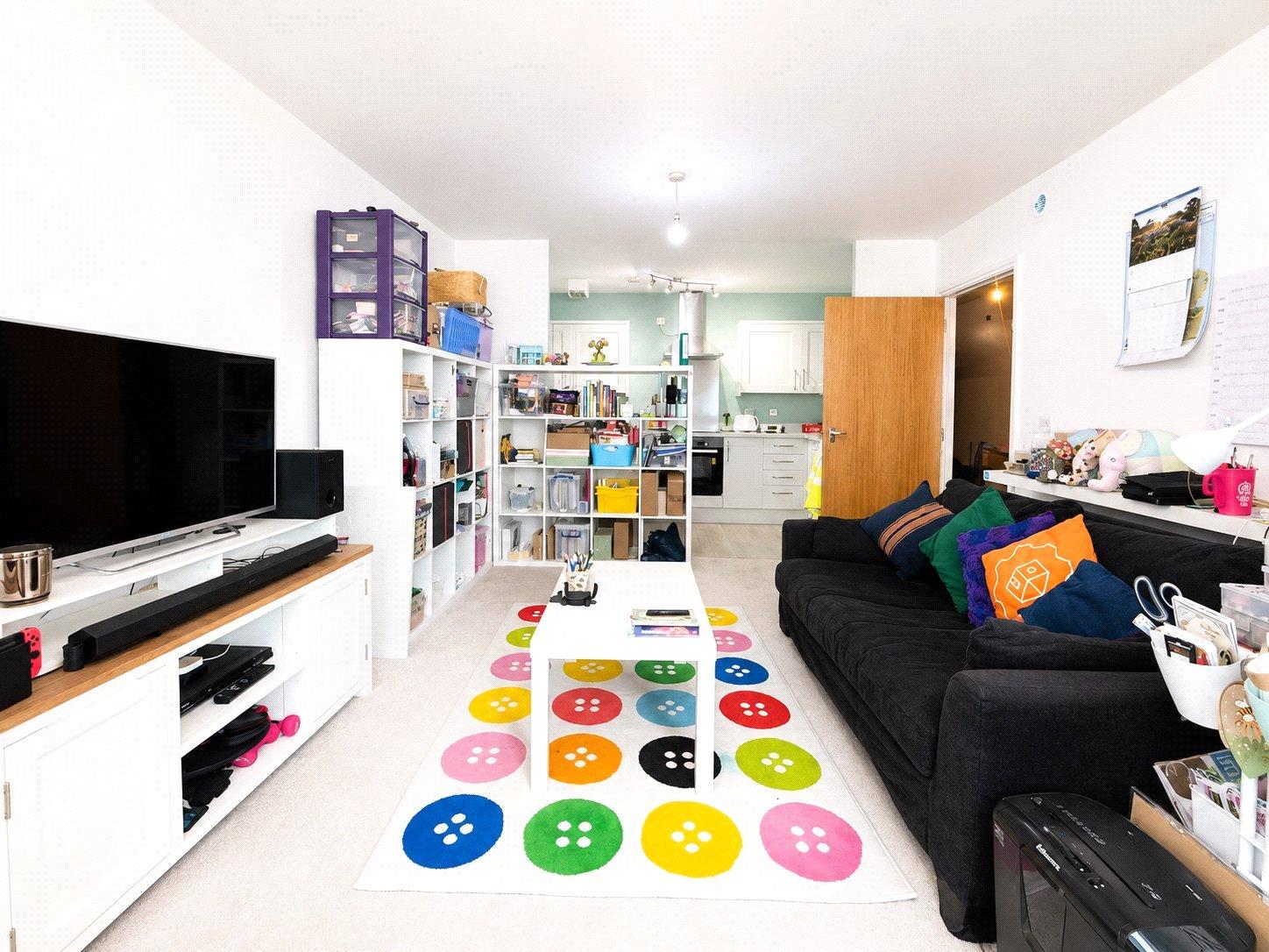 1 bedroom property for sale in London | Robinson Jackson