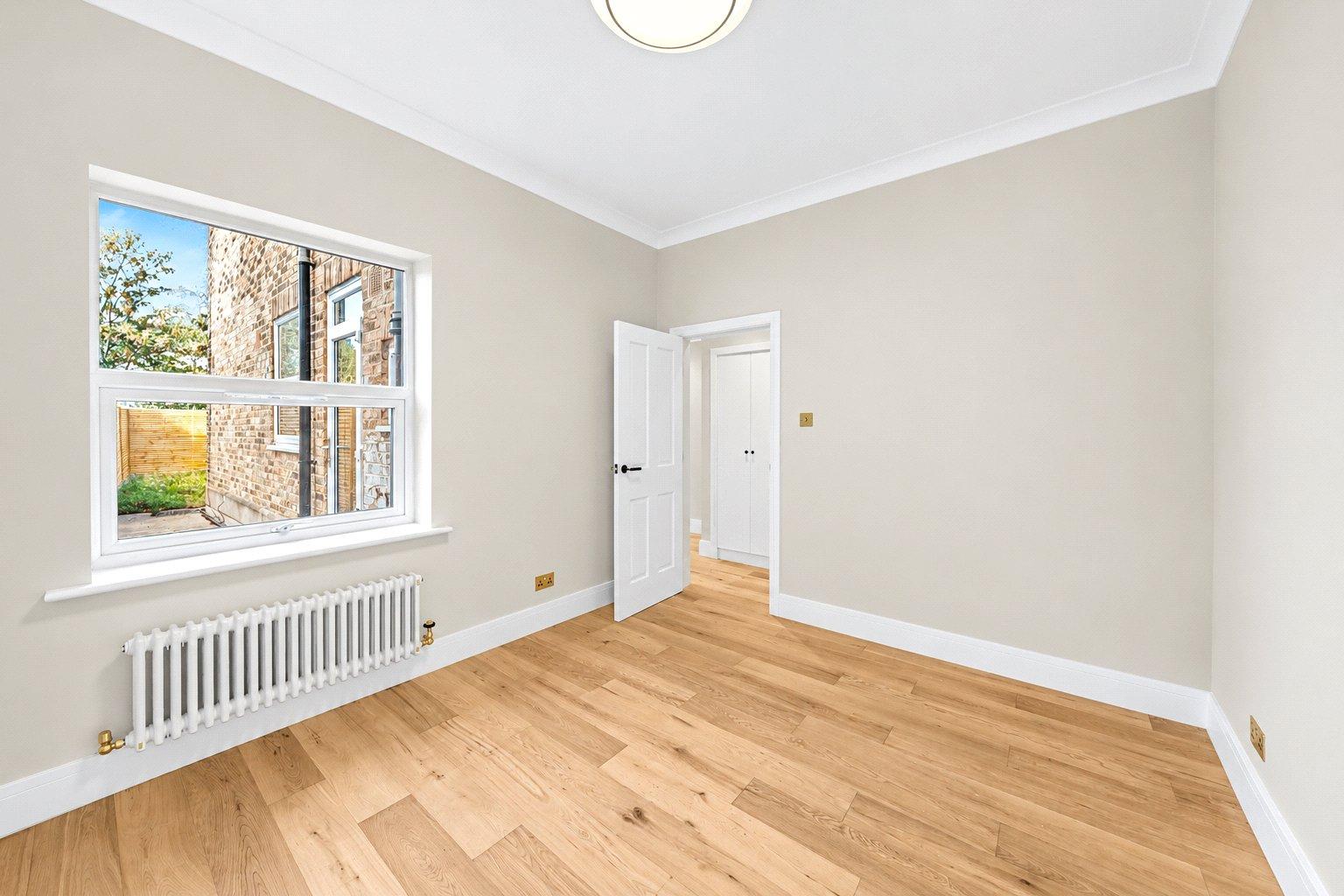 2 bedroom property for sale in London | Robinson Jackson