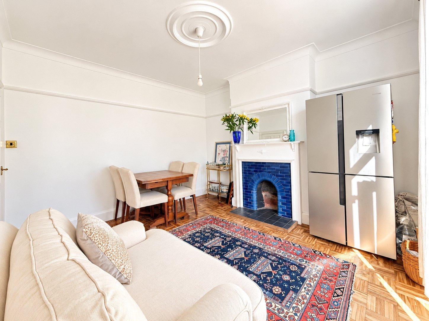 3 bedroom house for sale in London | Robinson Jackson