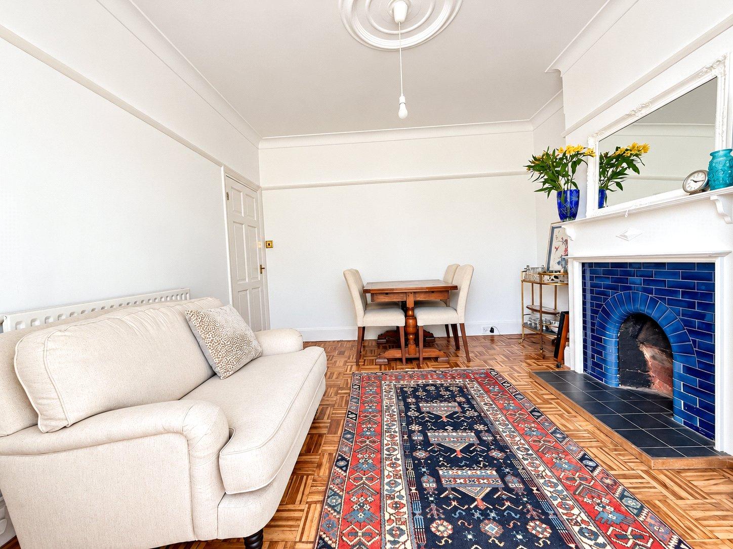 3 bedroom house for sale in London | Robinson Jackson