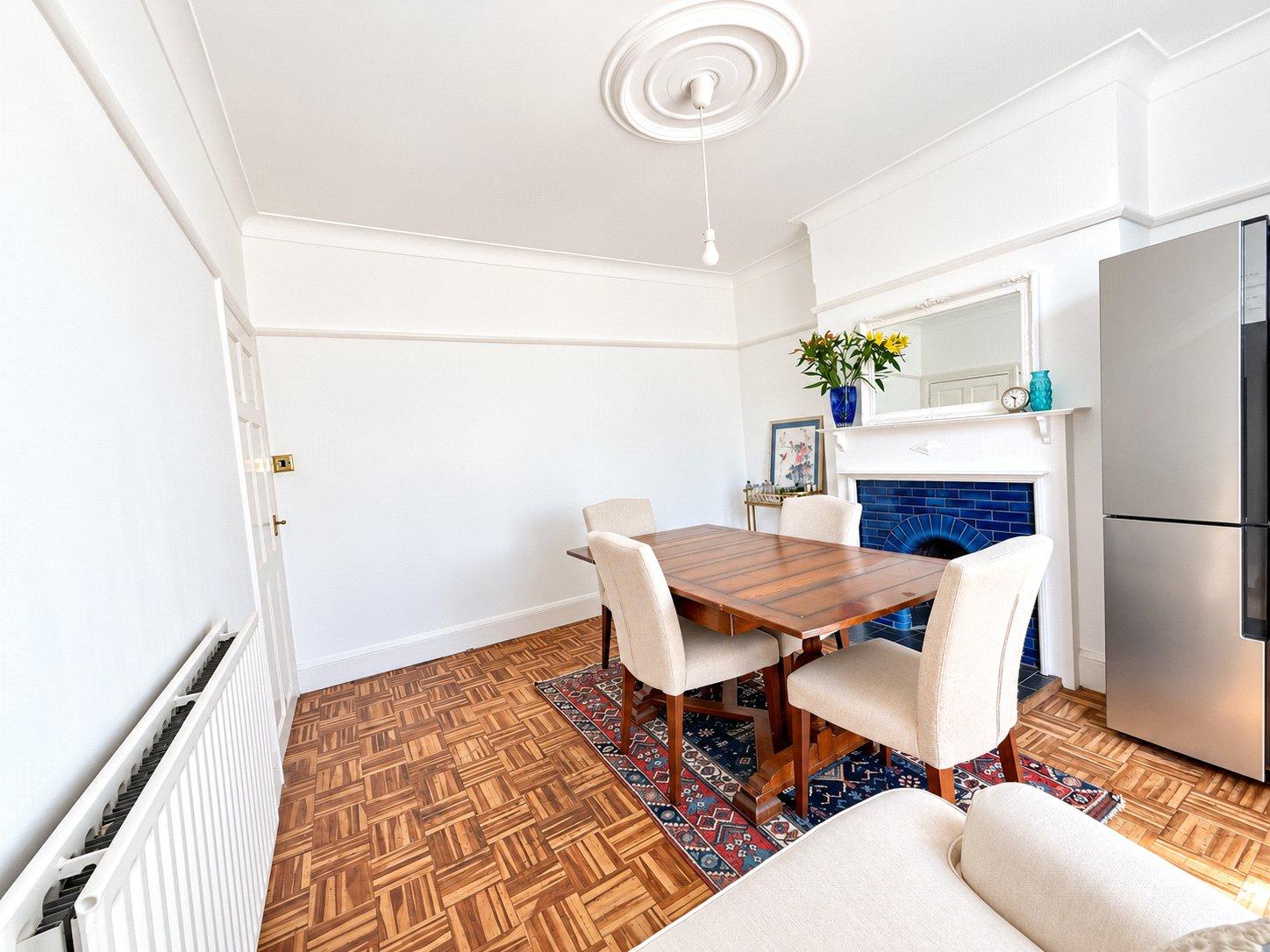 3 bedroom house for sale in London | Robinson Jackson