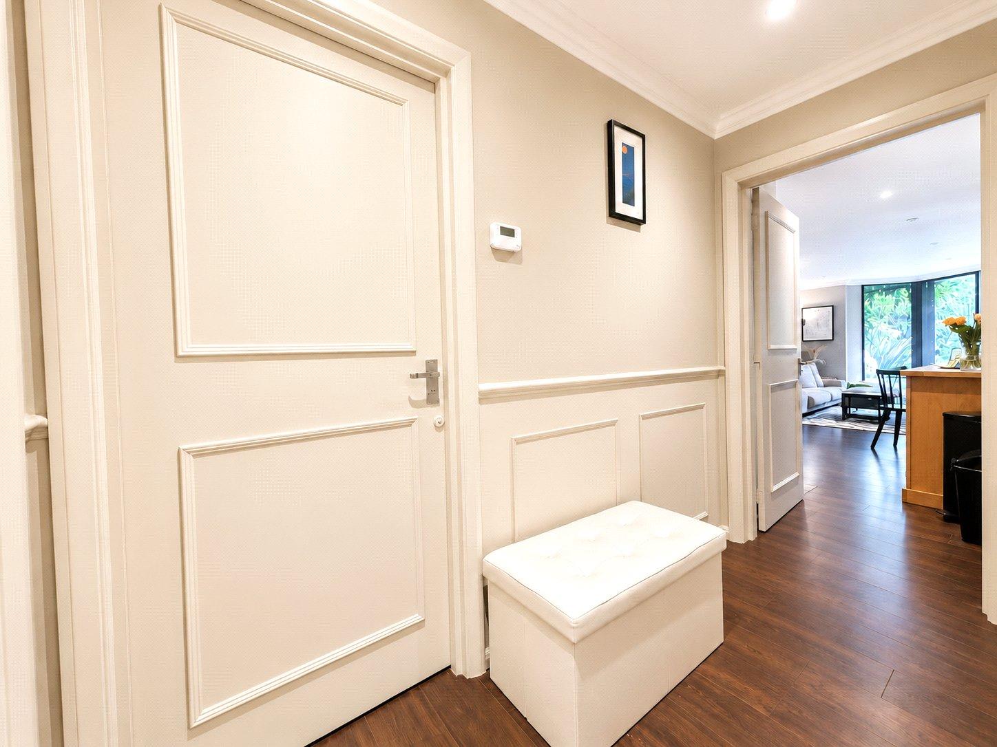 2 bedroom property for sale in London | Robinson Jackson