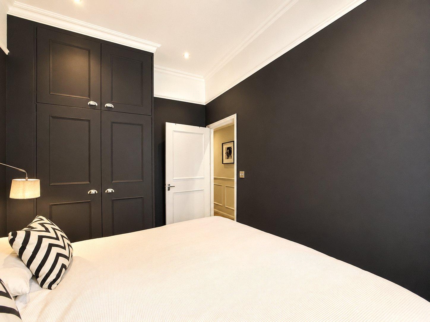 2 bedroom property for sale in London | Robinson Jackson