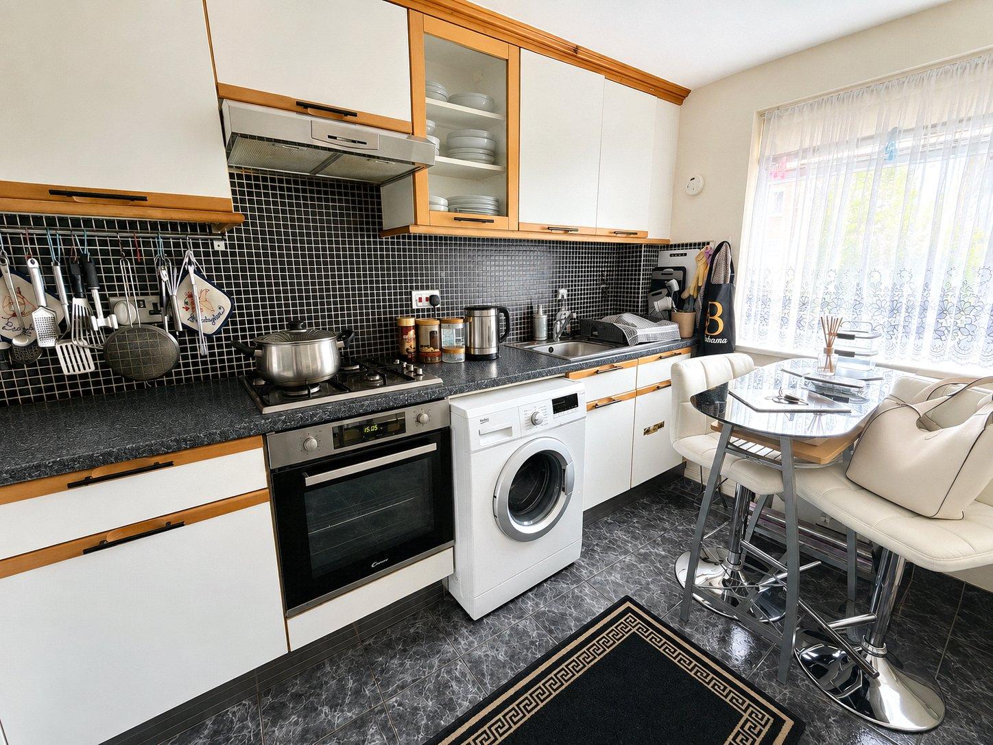1 bedroom property for sale in London | Robinson Jackson