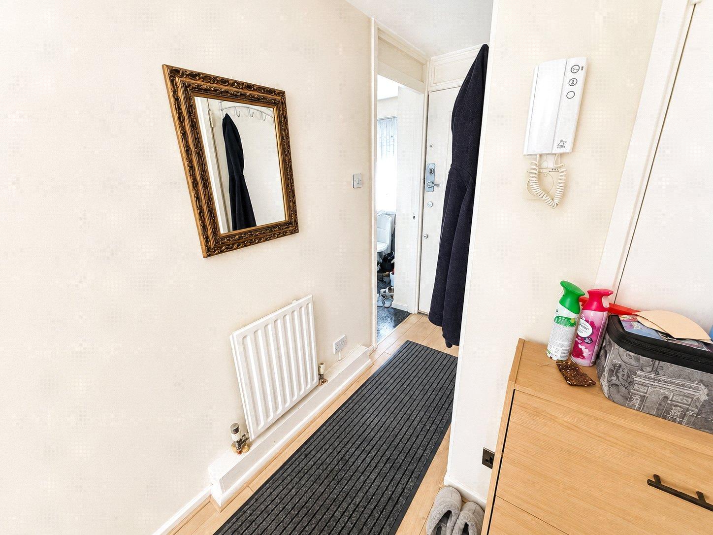 1 bedroom property for sale in London | Robinson Jackson