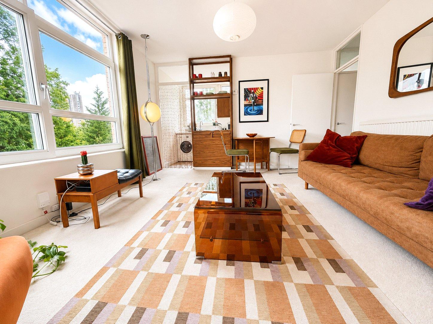2 bedroom property for sale in London | Robinson Jackson