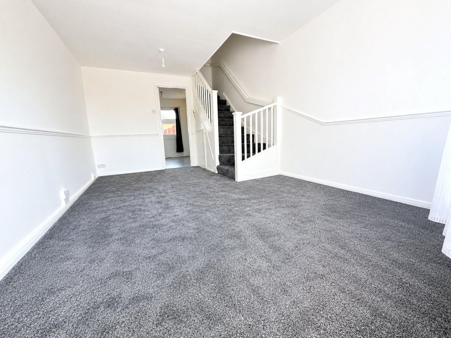 2 bedroom house for sale in London | Robinson Jackson