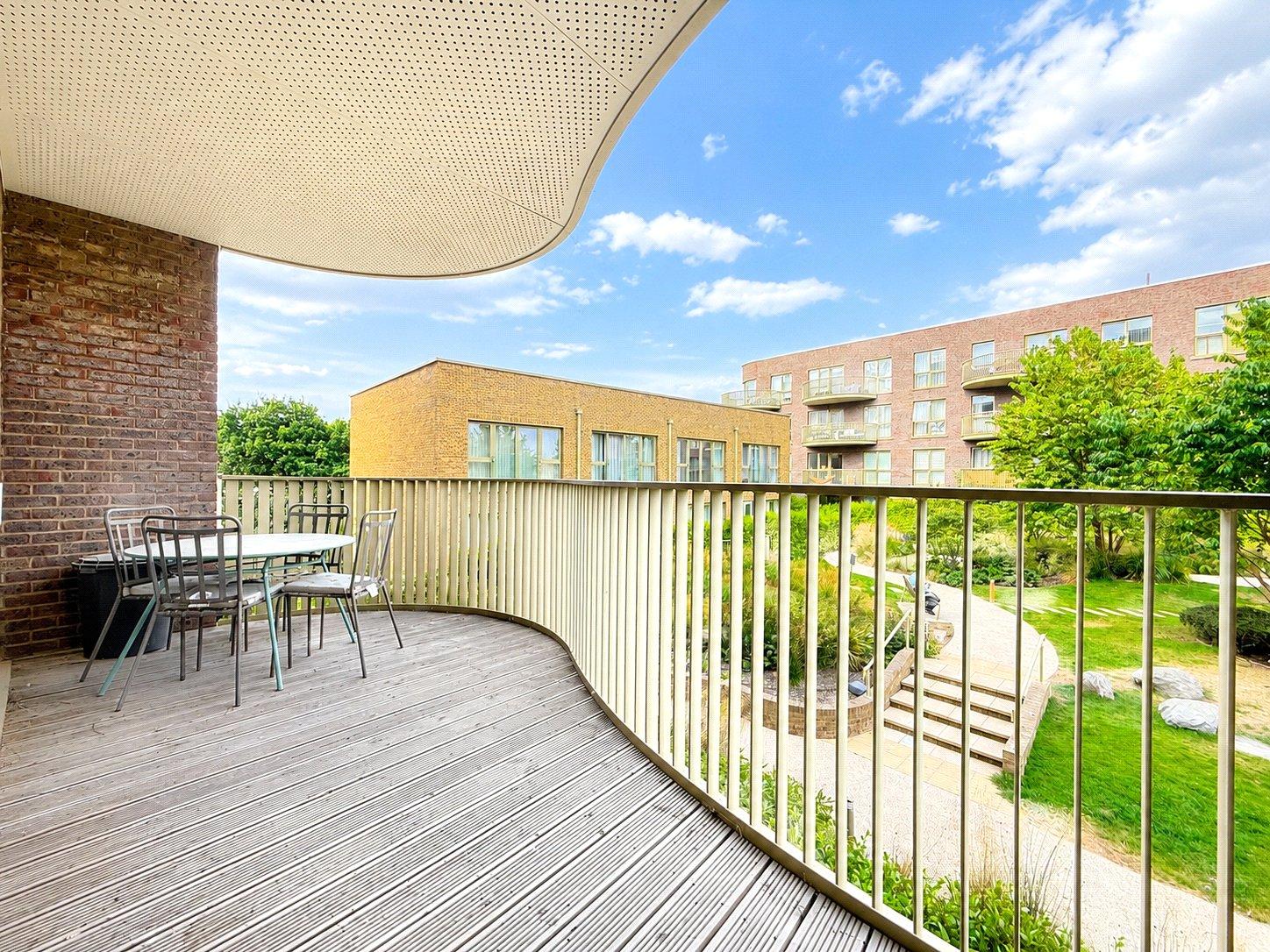 2 bedroom property for sale in London | Robinson Jackson