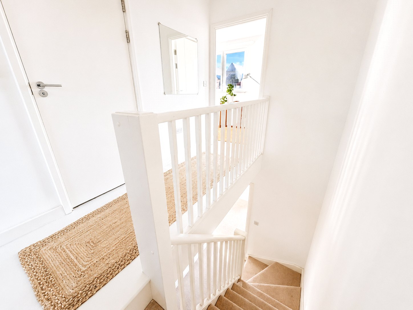 3 bedroom house for sale in London | Robinson Jackson