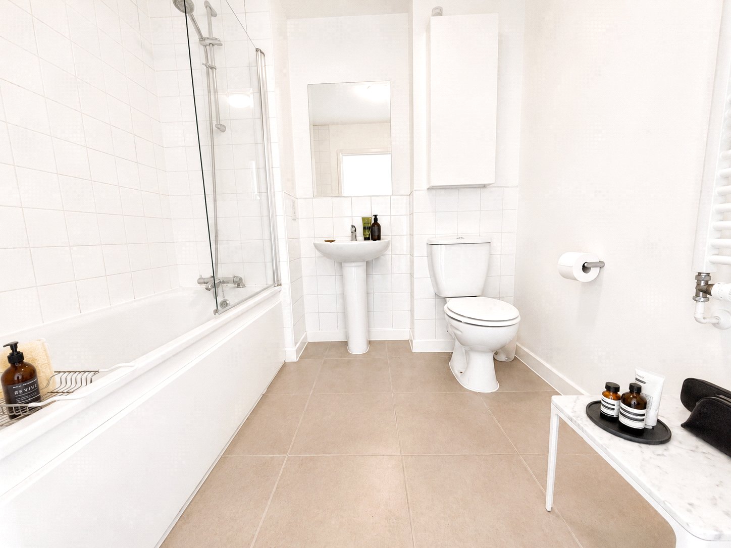 3 bedroom house for sale in London | Robinson Jackson