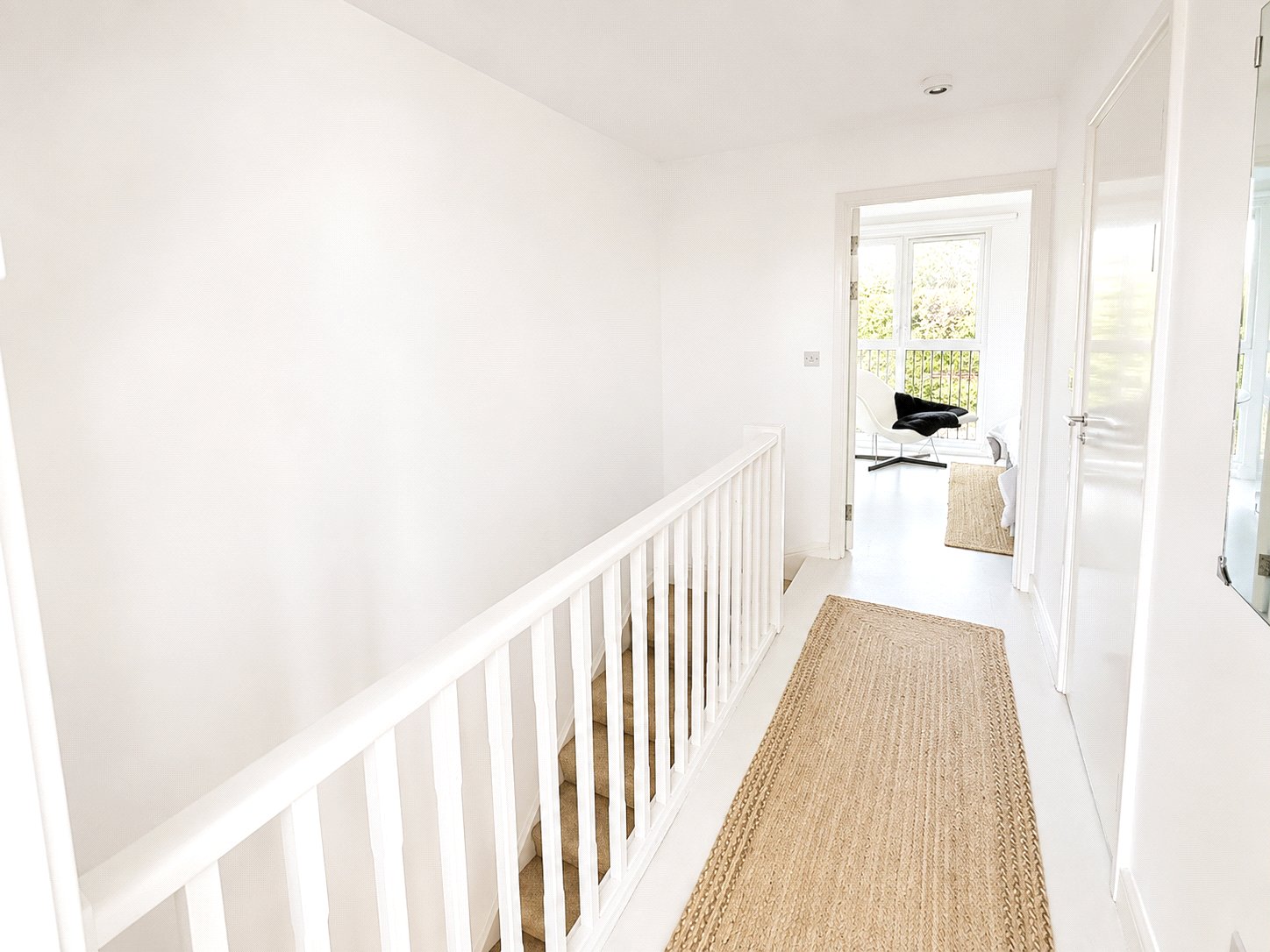 3 bedroom house for sale in London | Robinson Jackson