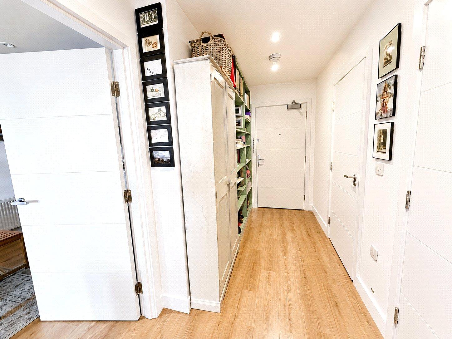 1 bedroom property for sale in London | Robinson Jackson
