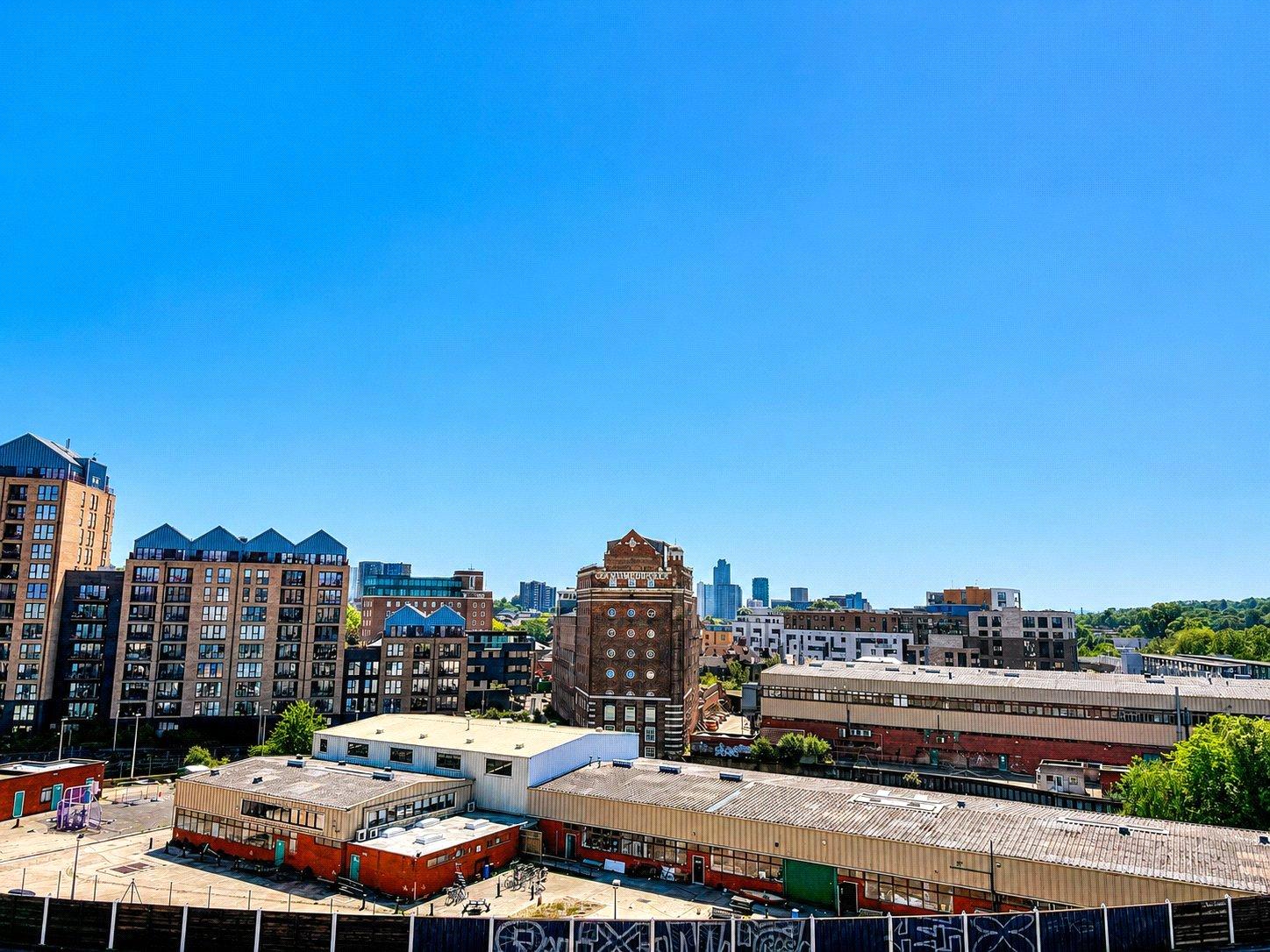 1 bedroom property for sale in London | Robinson Jackson