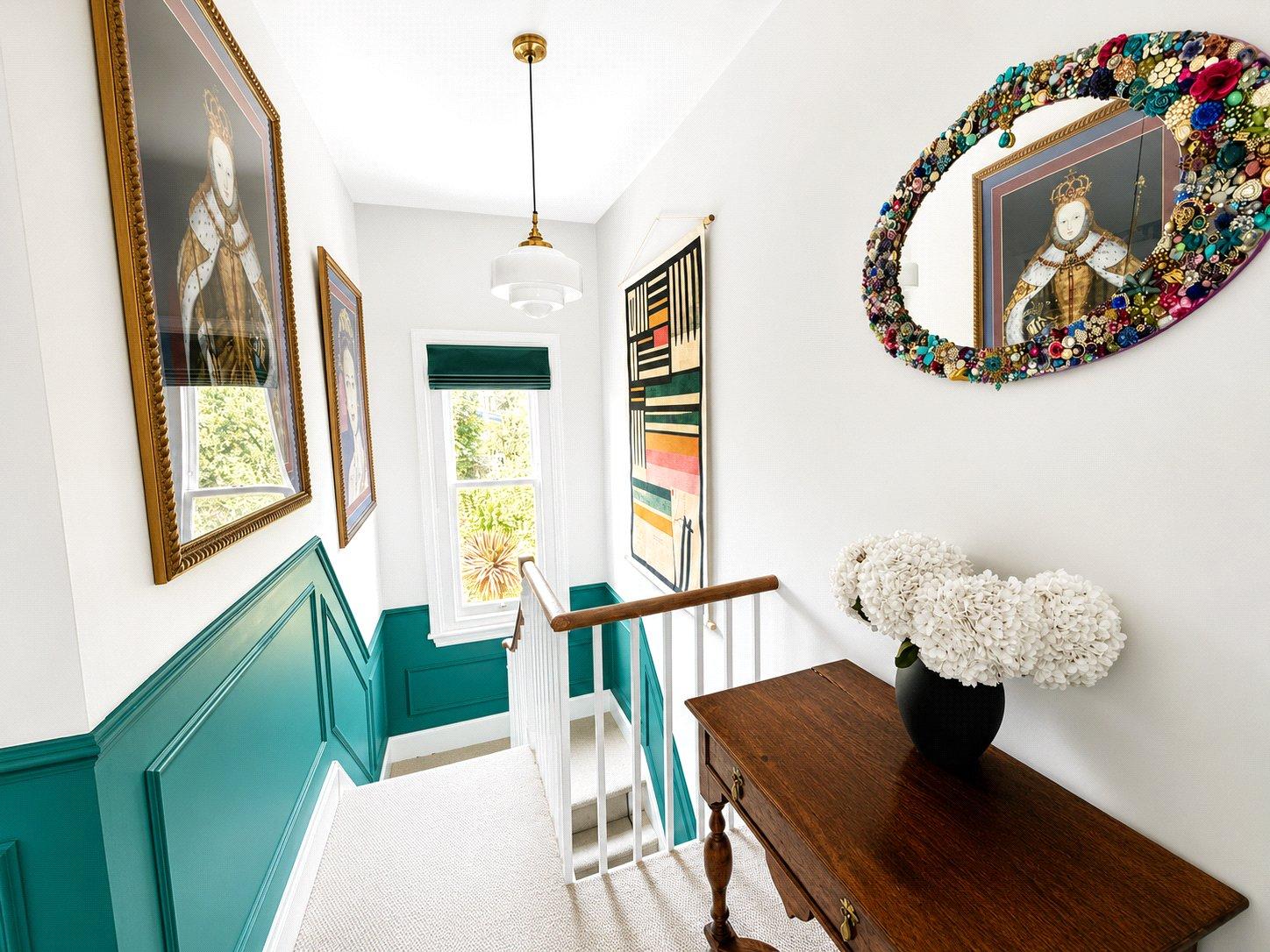 3 bedroom house for sale in London | Robinson Jackson