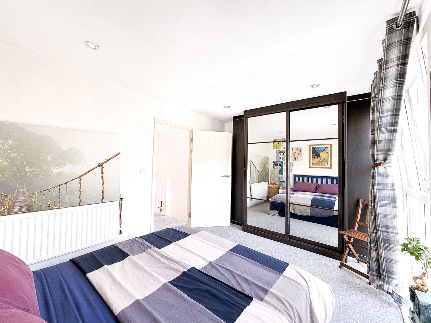 3 bedroom house for sale in London | Robinson Jackson