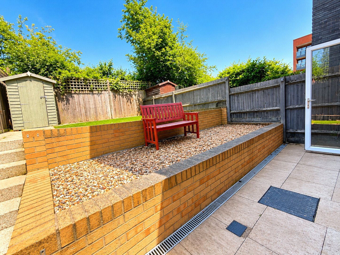 3 bedroom house for sale in London | Robinson Jackson