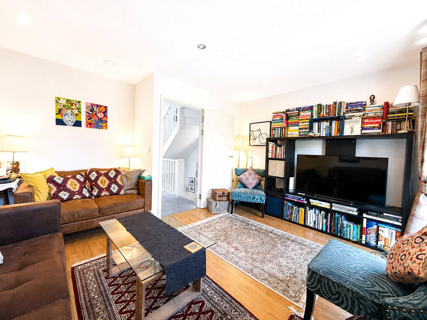 3 bedroom house for sale in London | Robinson Jackson