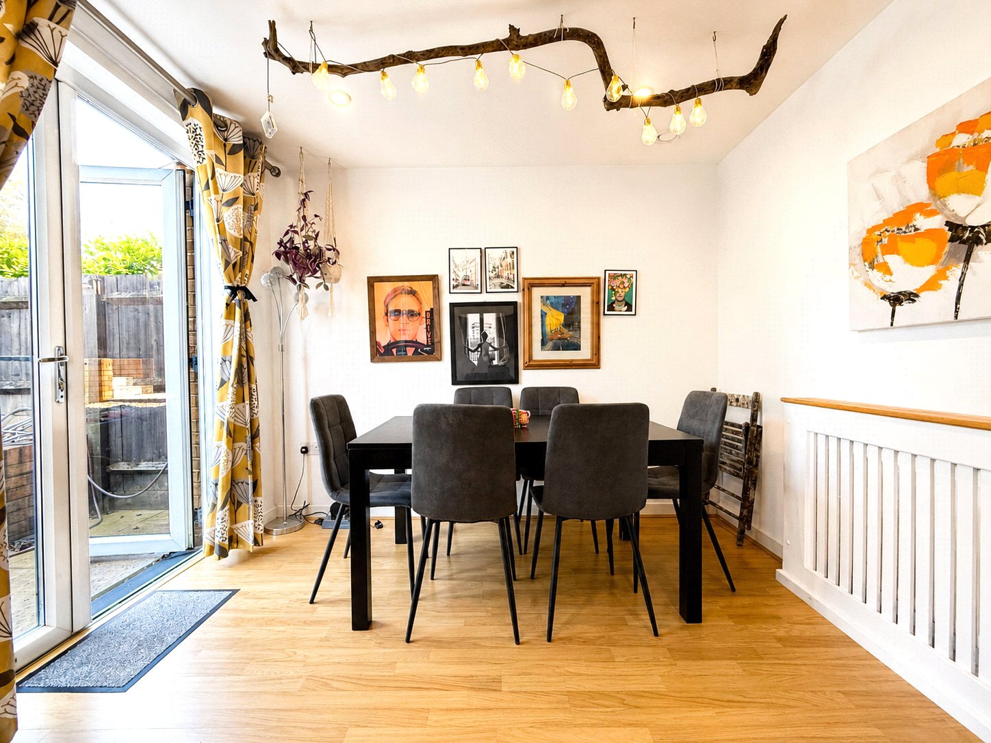 3 bedroom house for sale in London | Robinson Jackson