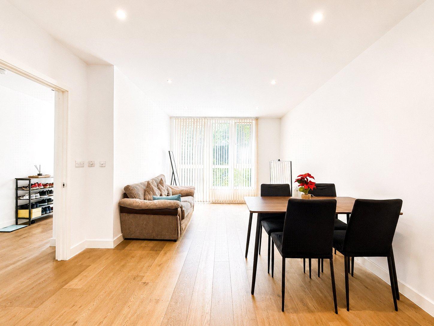 1 bedroom property for sale in London | Robinson Jackson