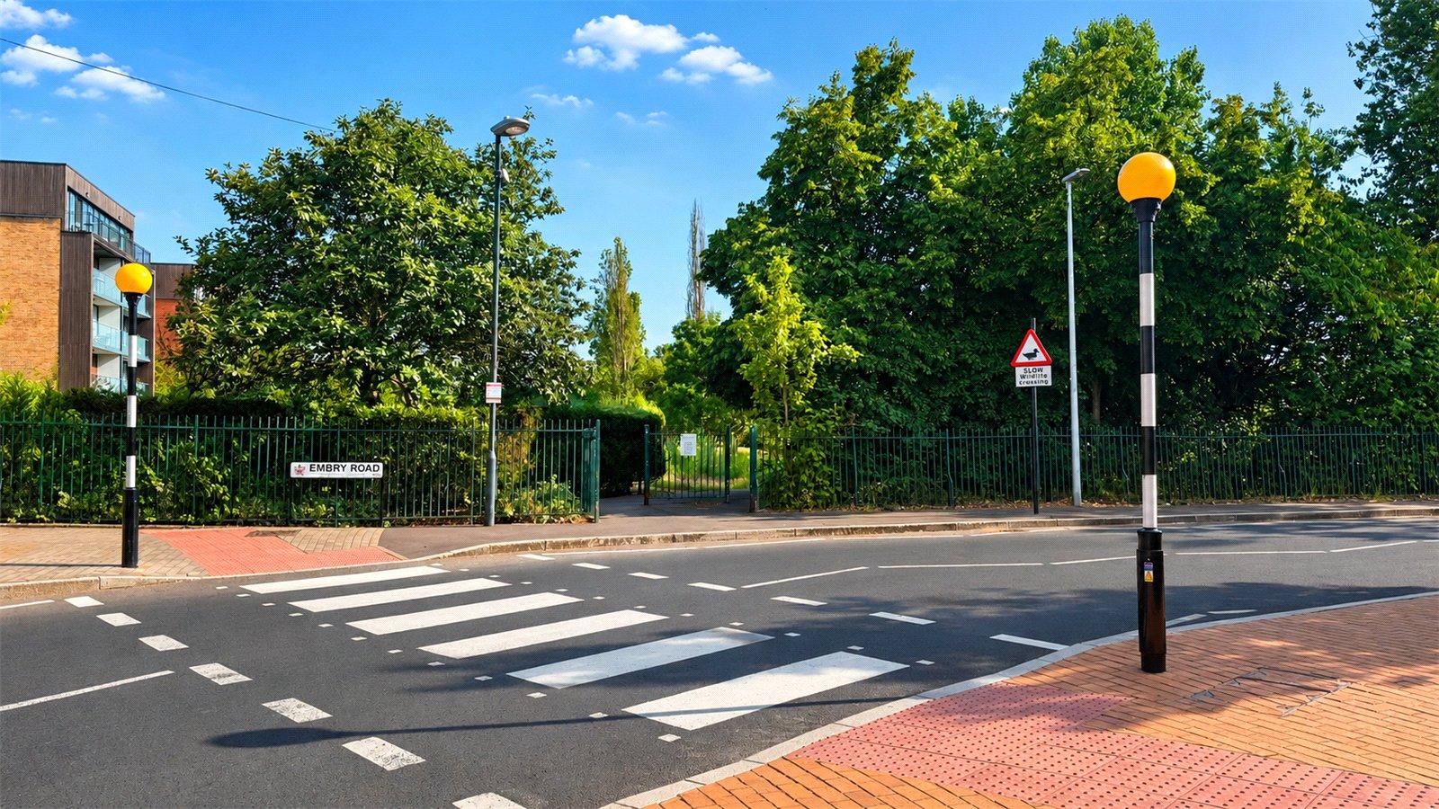 1 bedroom property for sale in London | Robinson Jackson