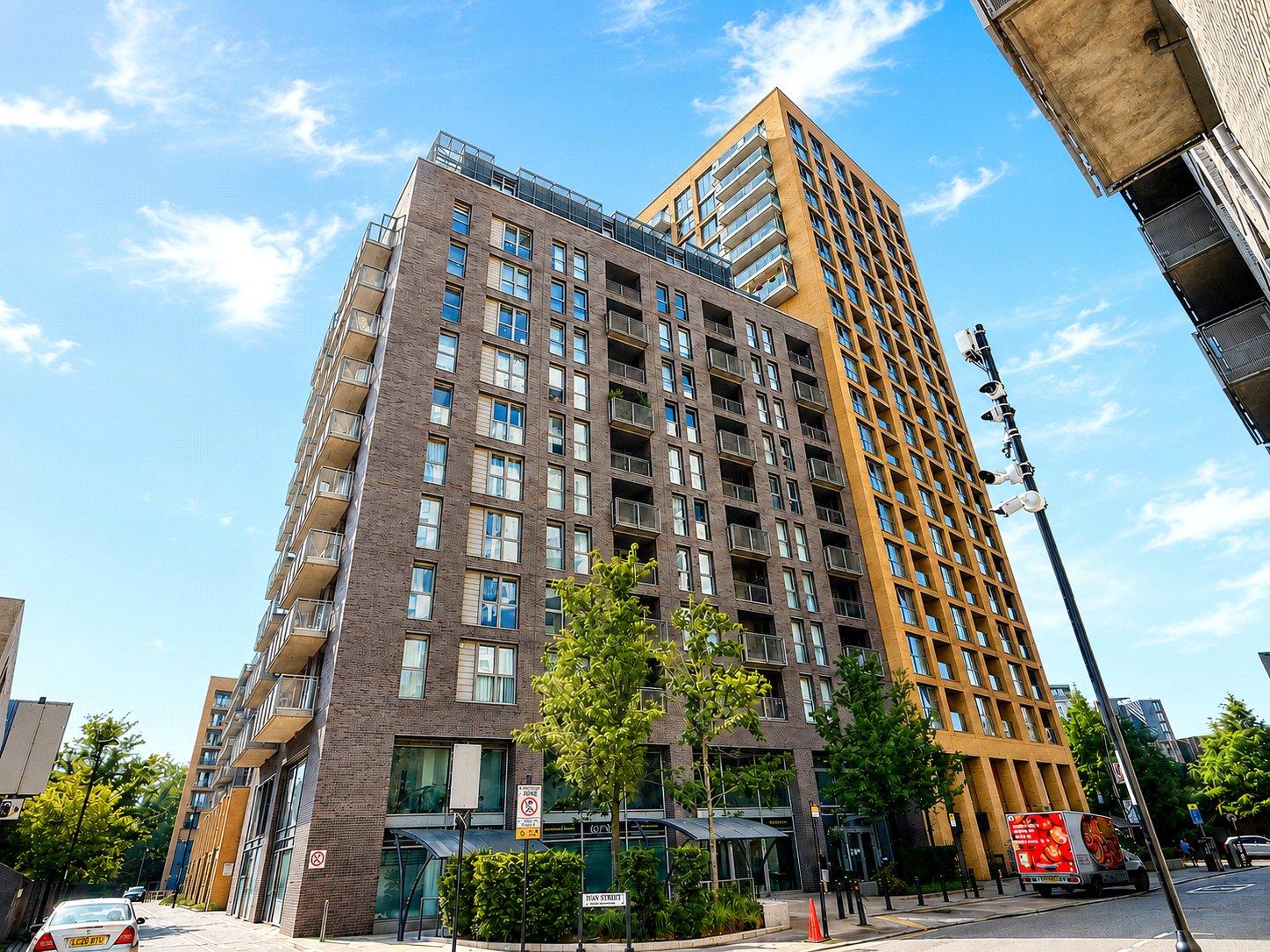 2 bedroom property for sale in London | Robinson Jackson