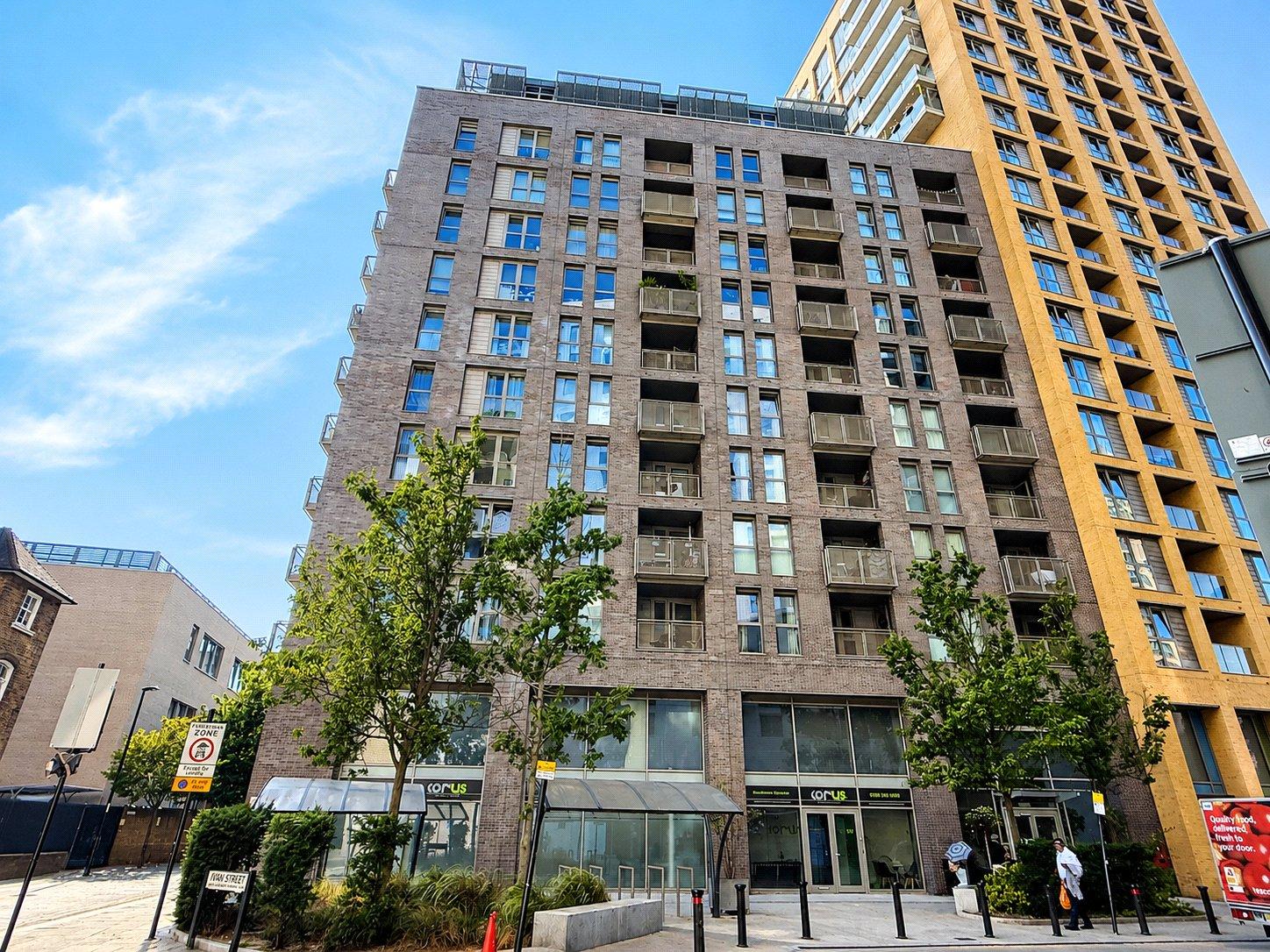 2 bedroom property for sale in London | Robinson Jackson