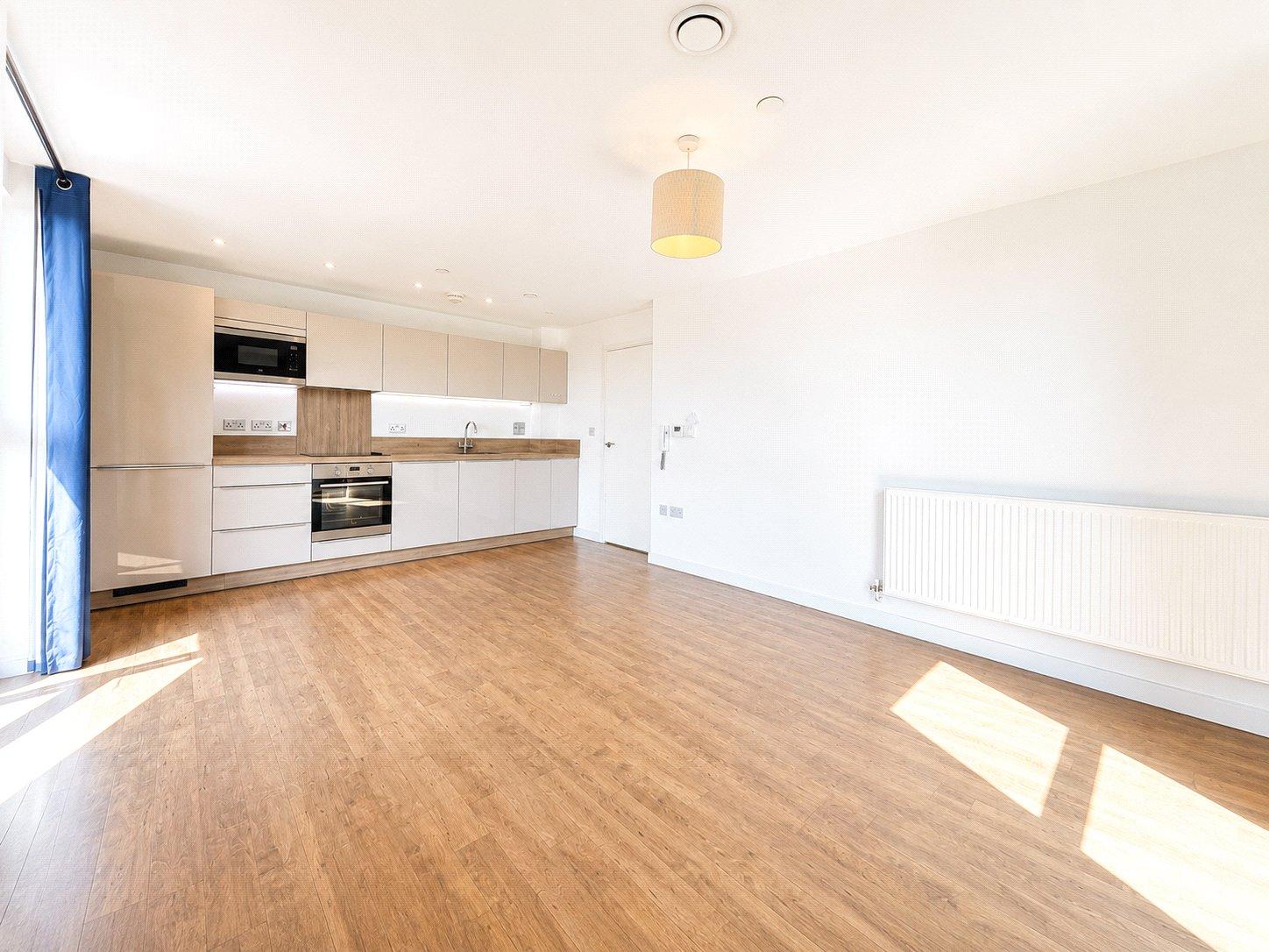 2 bedroom property for sale in London | Robinson Jackson