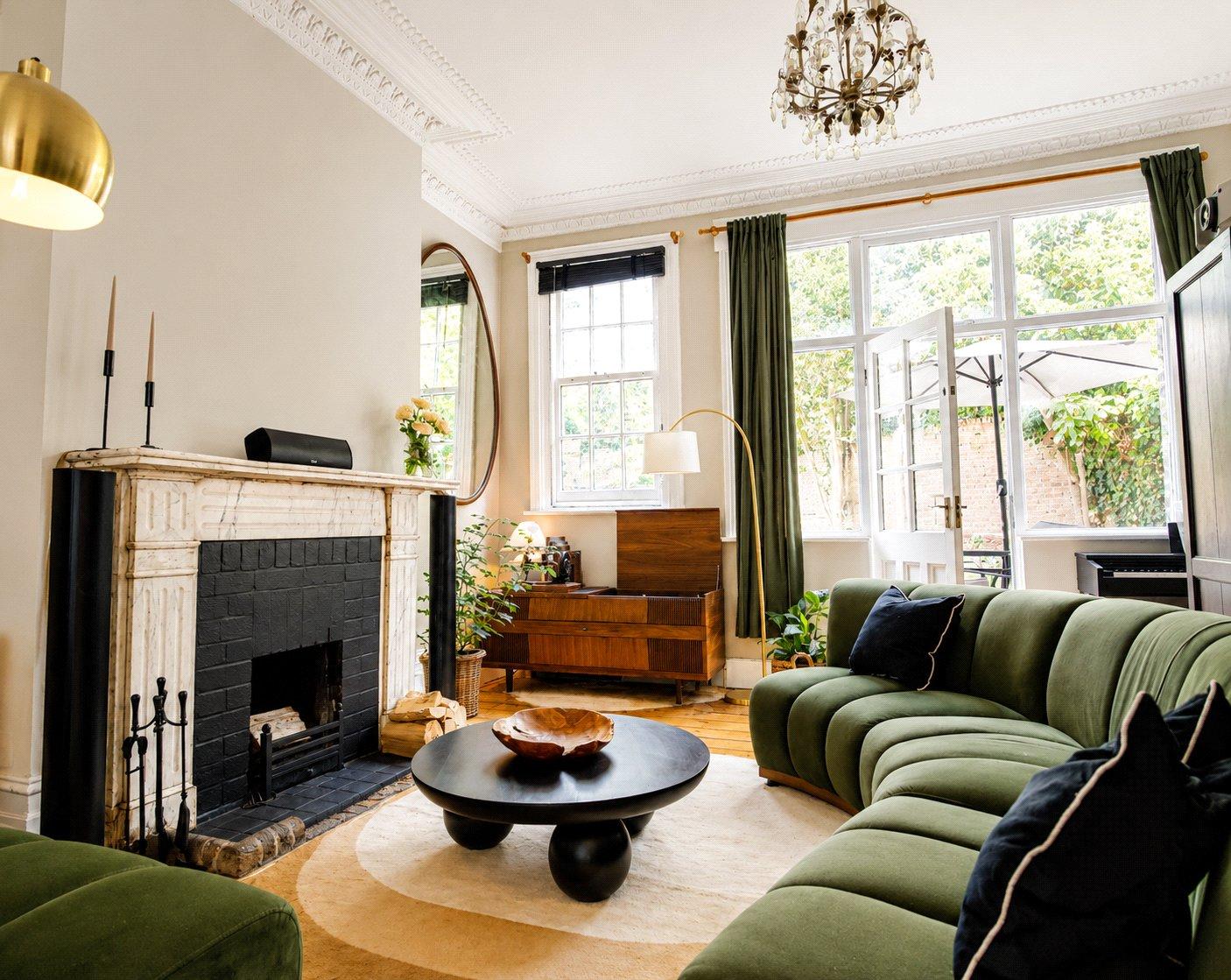 1 bedroom property for sale in London | Robinson Jackson