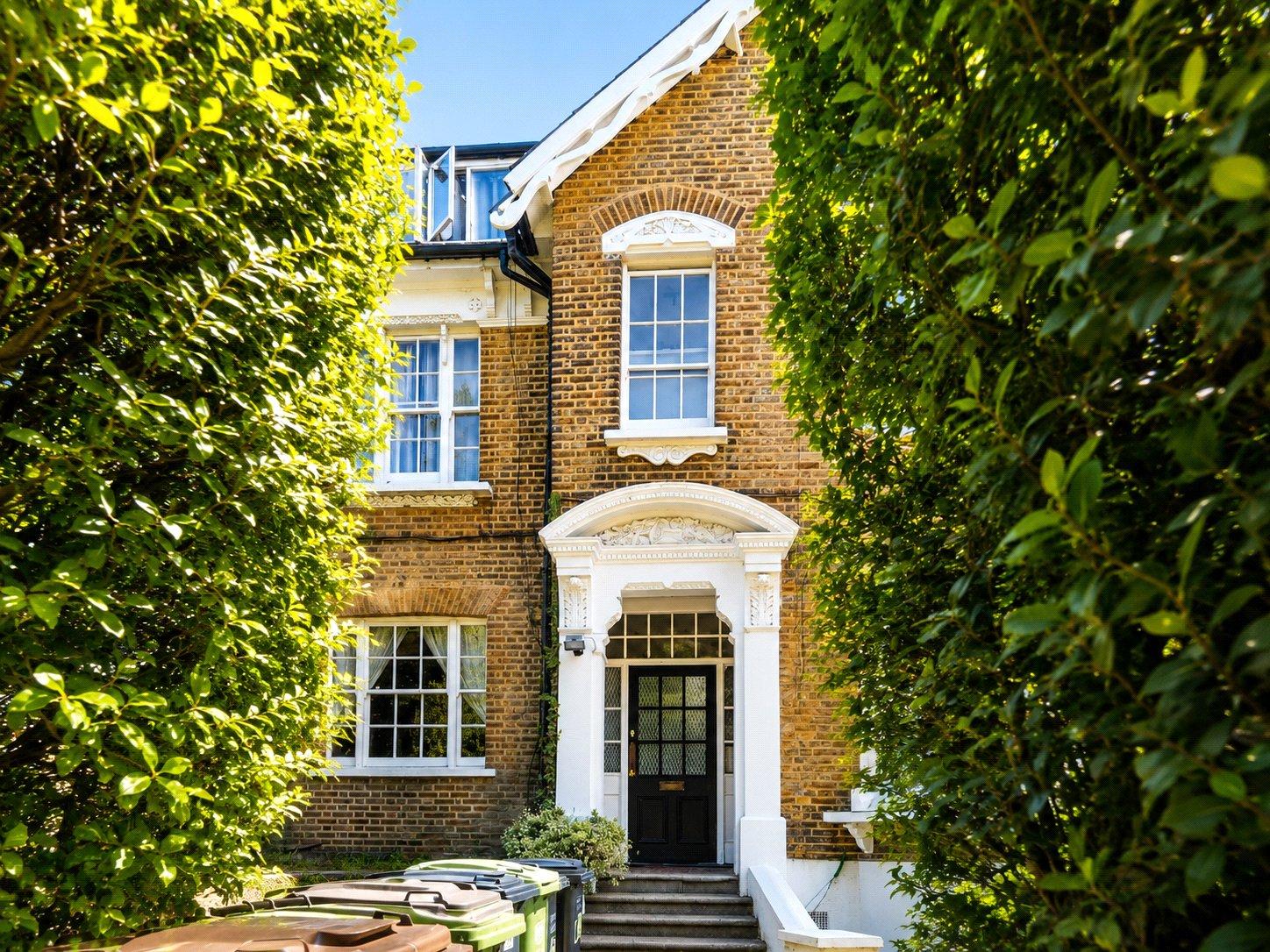 1 bedroom property for sale in London | Robinson Jackson