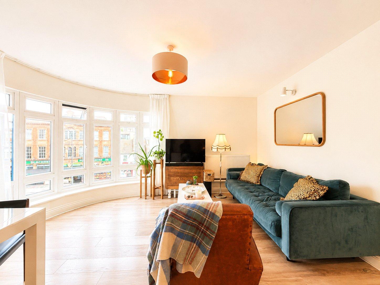 1 bedroom property for sale in London | Robinson Jackson