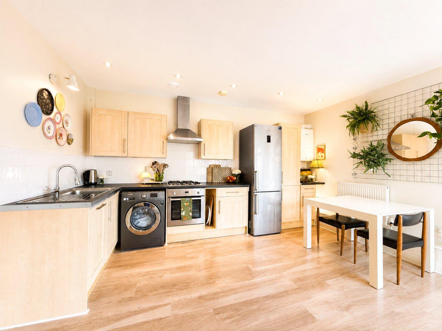 1 bedroom property for sale in London | Robinson Jackson
