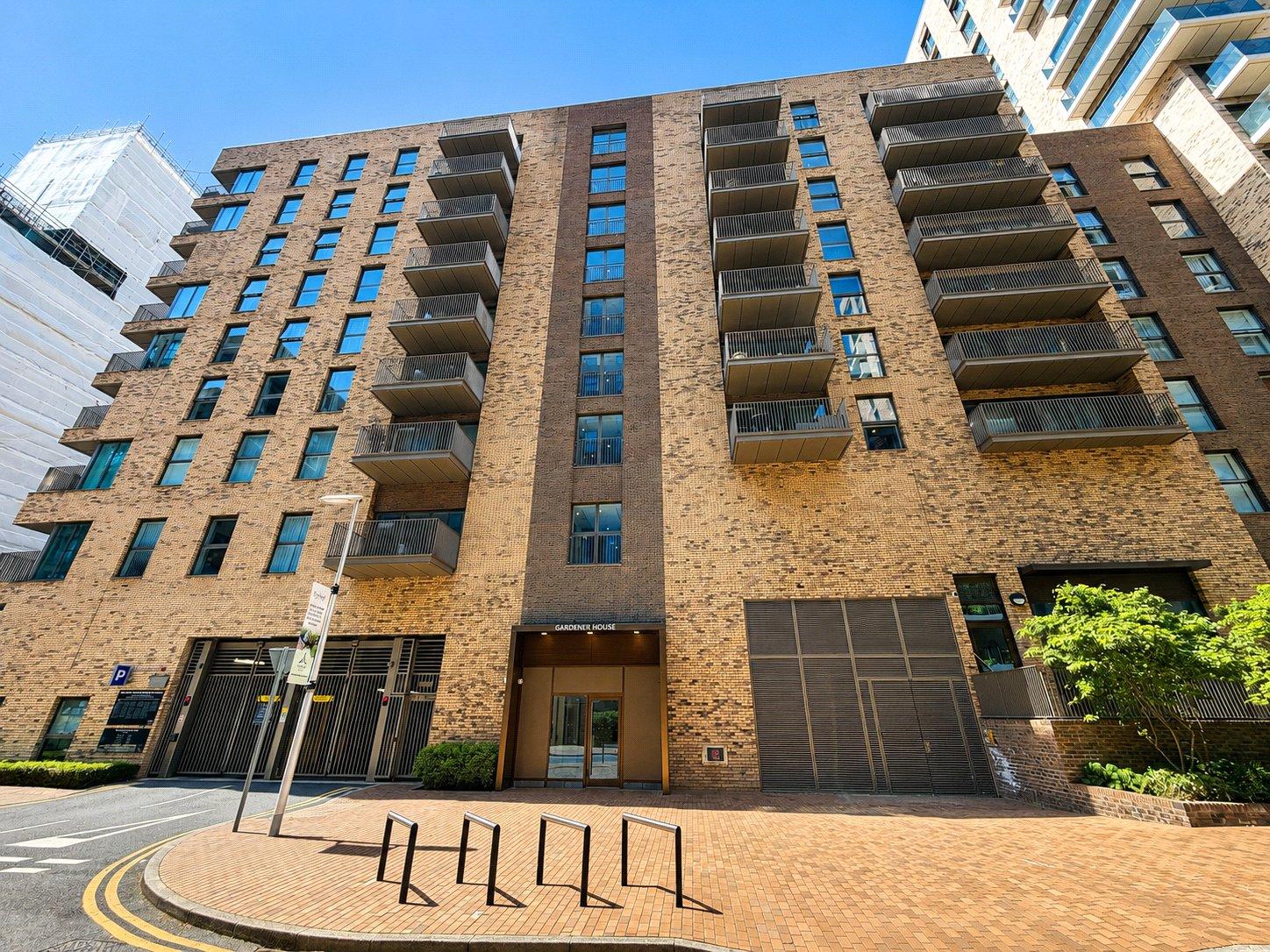 1 bedroom property for sale in London | Robinson Jackson
