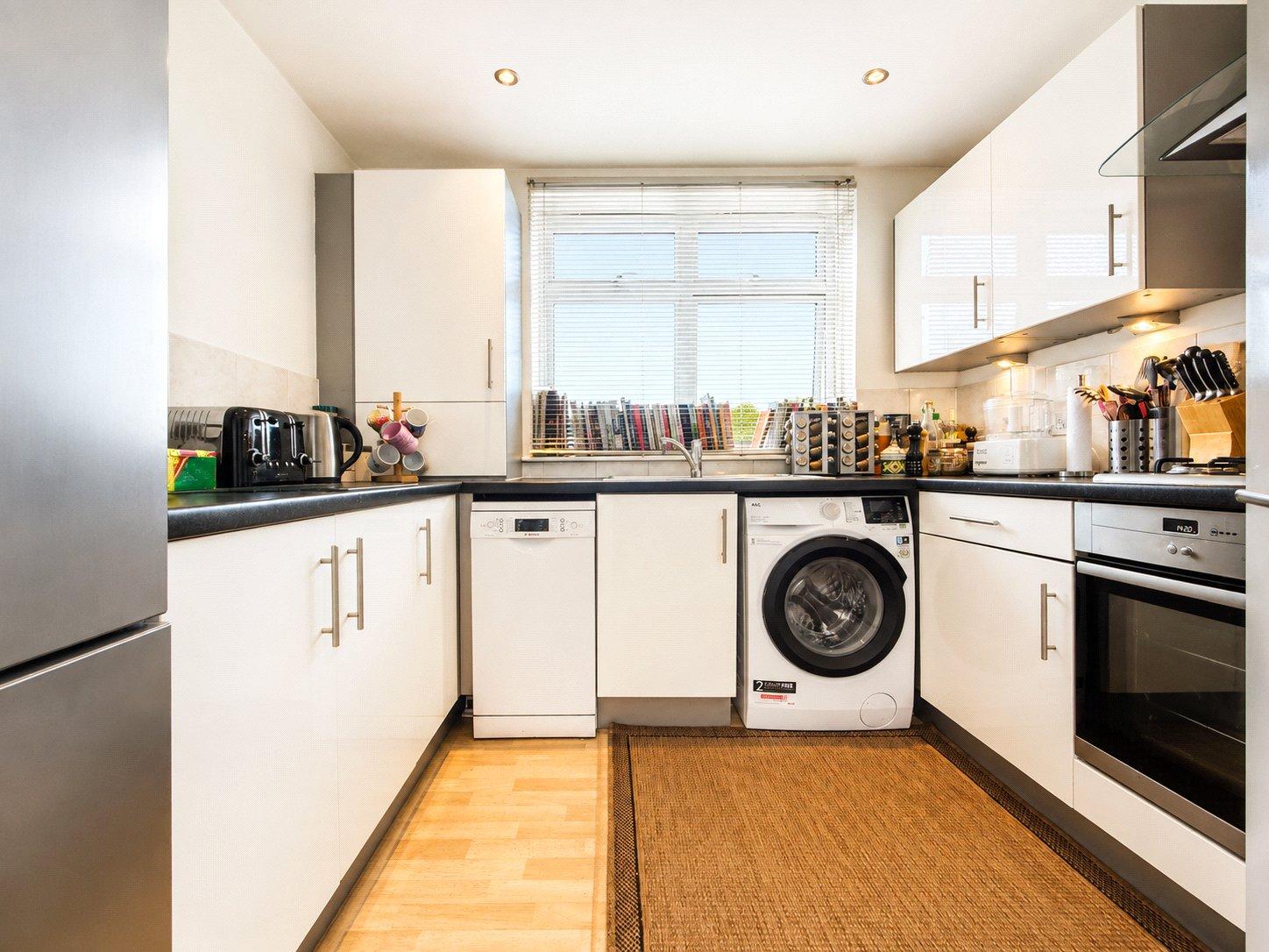 1 bedroom property for sale in London | Robinson Jackson