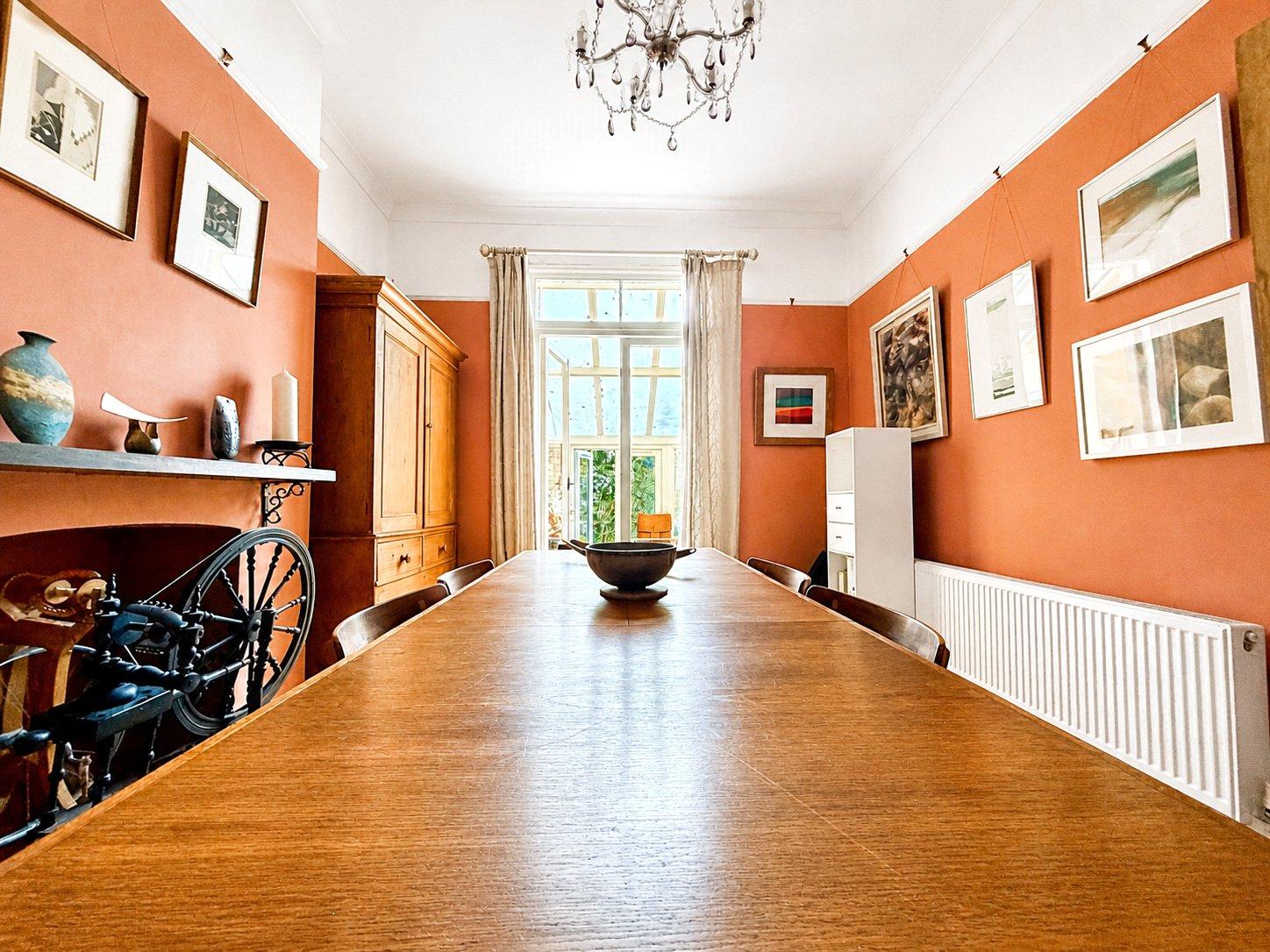 4 bedroom house for sale in London | Robinson Jackson