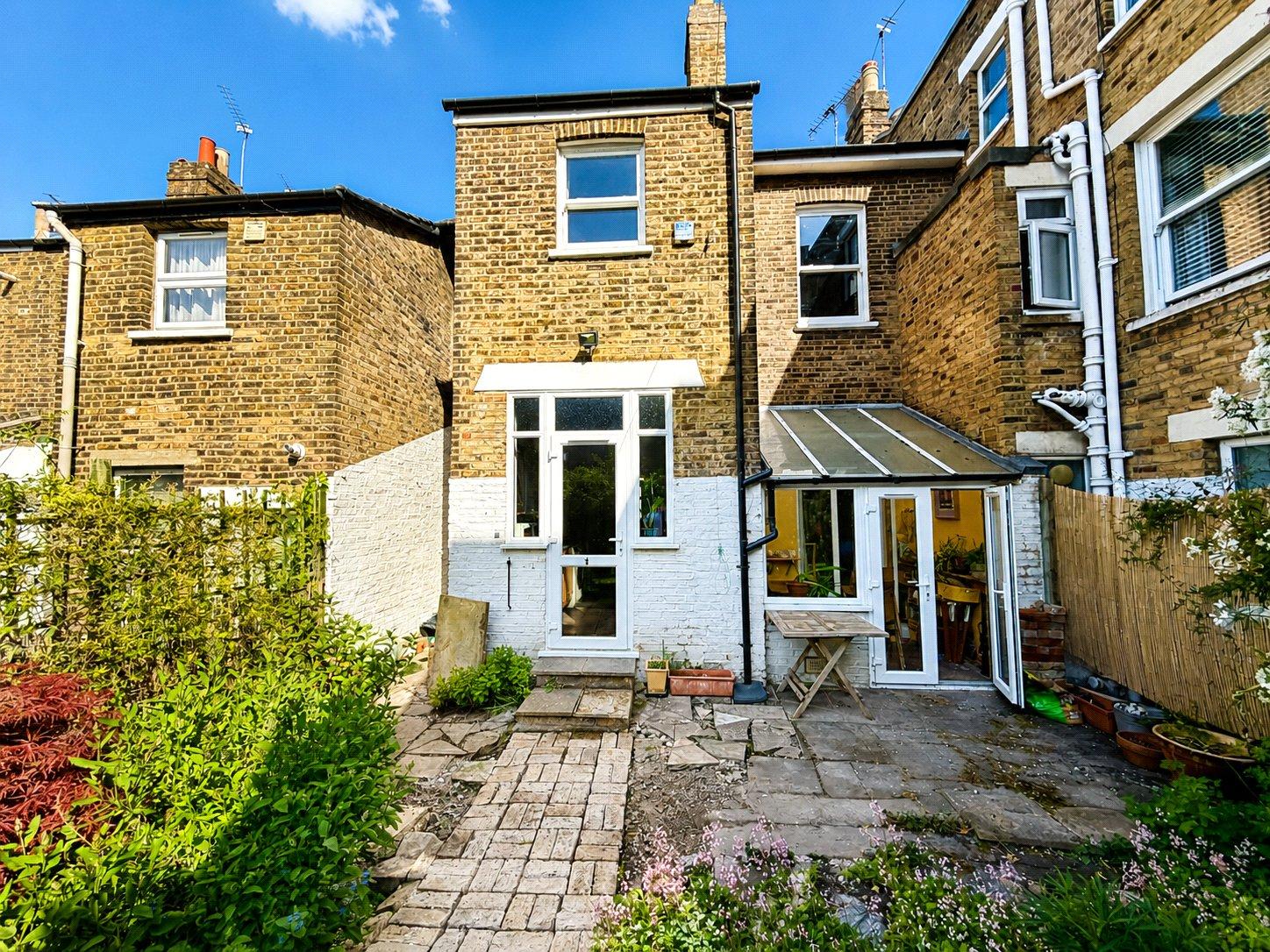 4 bedroom house for sale in London | Robinson Jackson