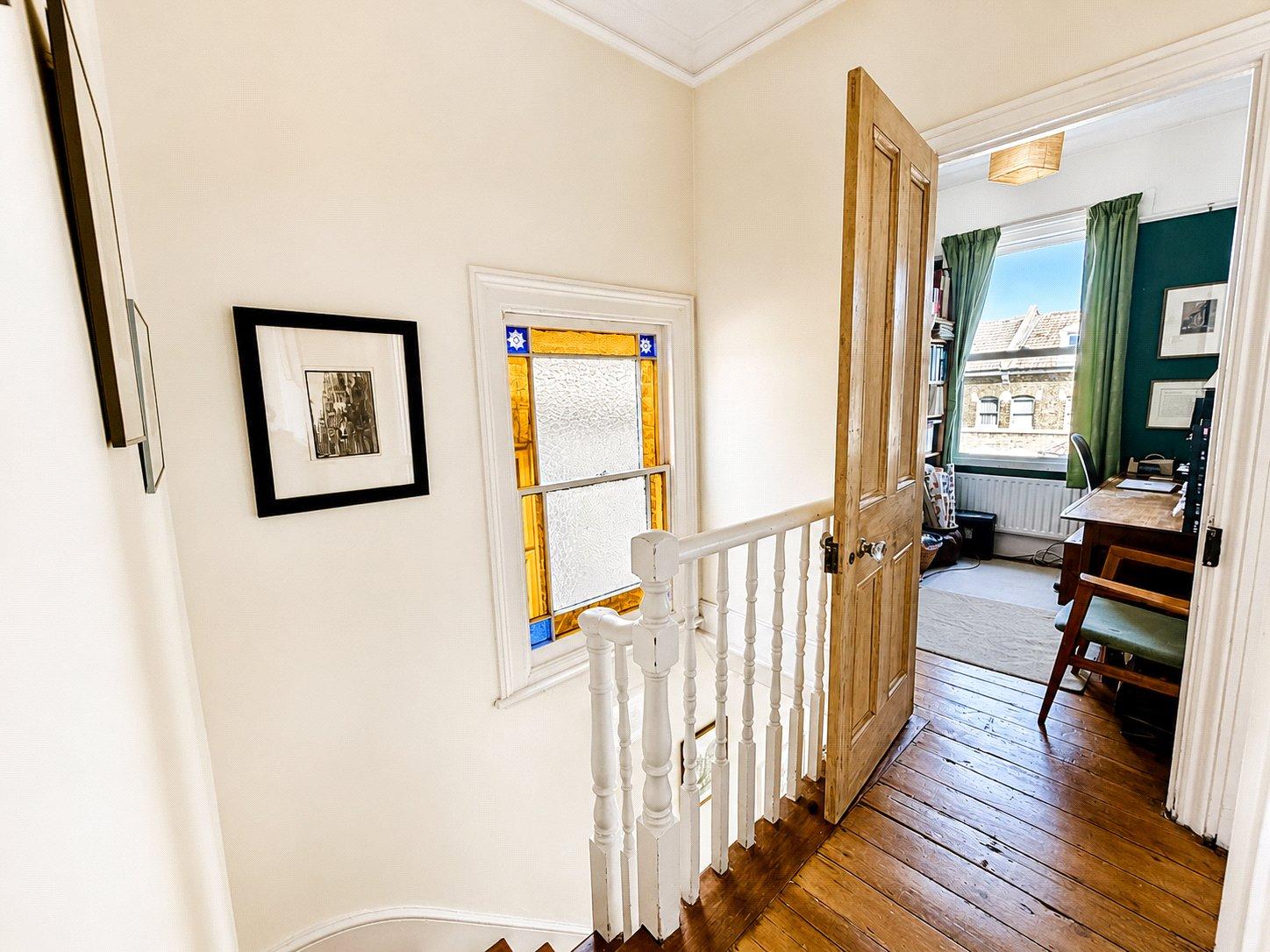 4 bedroom house for sale in London | Robinson Jackson