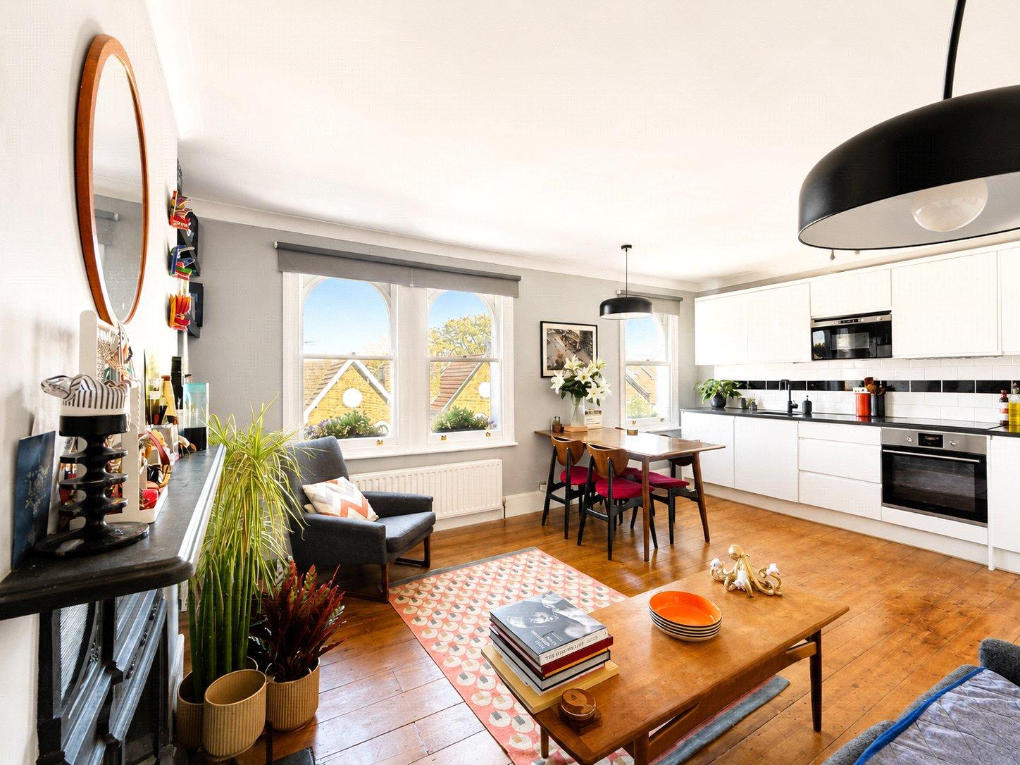 2 bedroom property for sale in London | Robinson Jackson