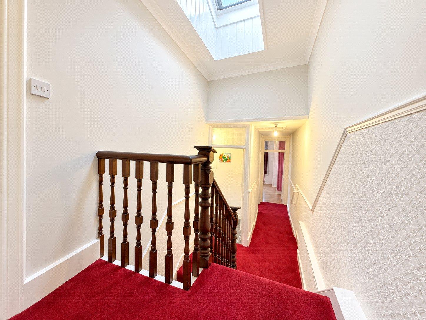 3 bedroom house for sale in London | Robinson Jackson