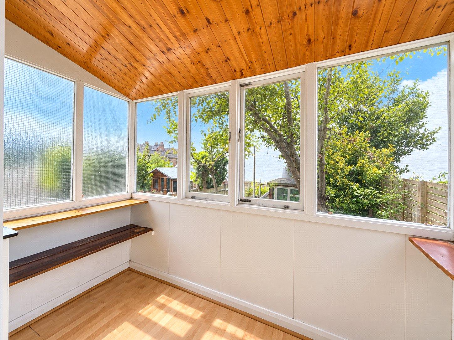 3 bedroom house for sale in London | Robinson Jackson