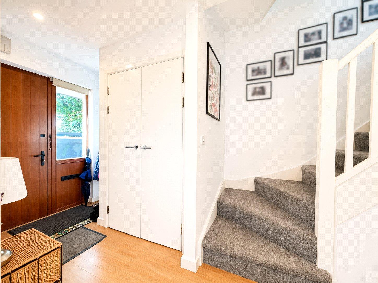 3 bedroom house for sale in London | Robinson Jackson