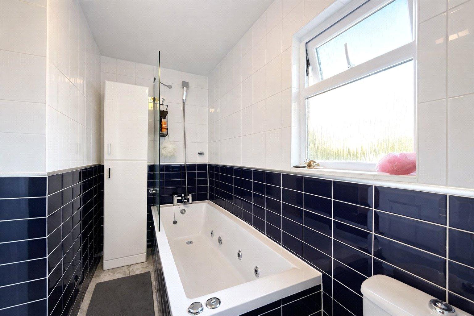 4 bedroom house for sale in London | Robinson Jackson