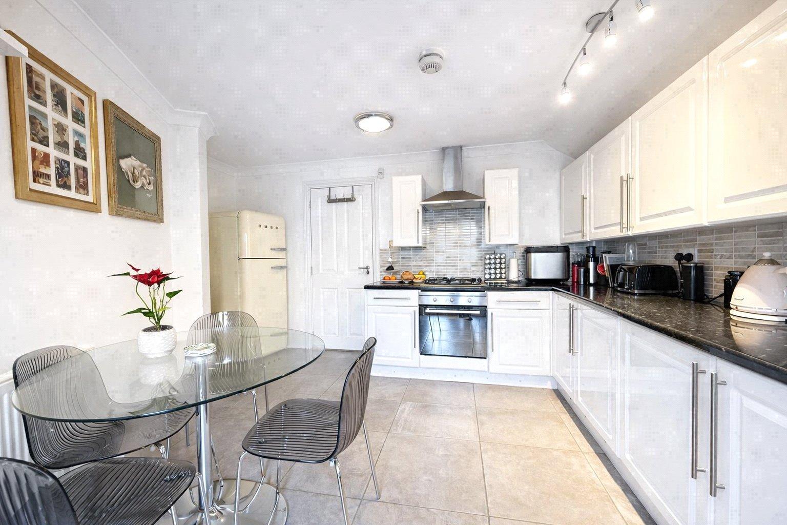 4 bedroom house for sale in London | Robinson Jackson