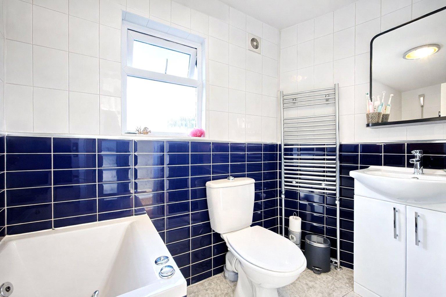 4 bedroom house for sale in London | Robinson Jackson