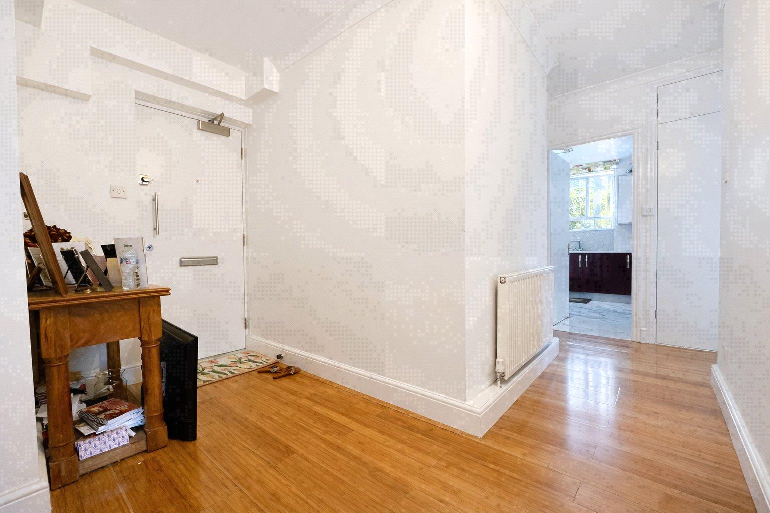 2 bedroom property for sale in London | Robinson Jackson