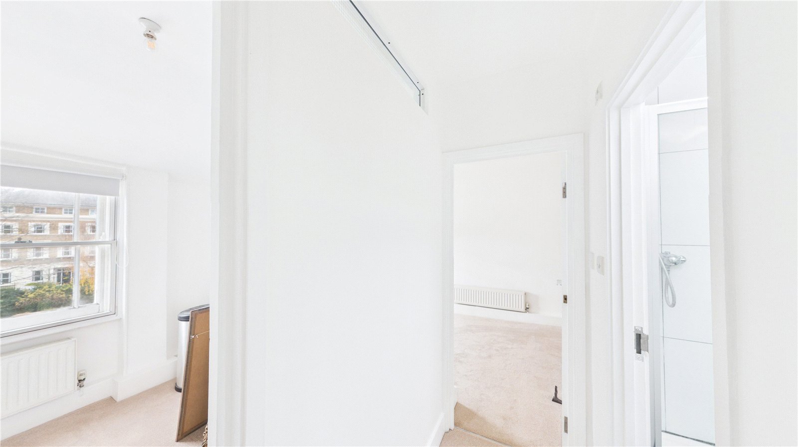 2 bedroom property for sale in London | Robinson Jackson