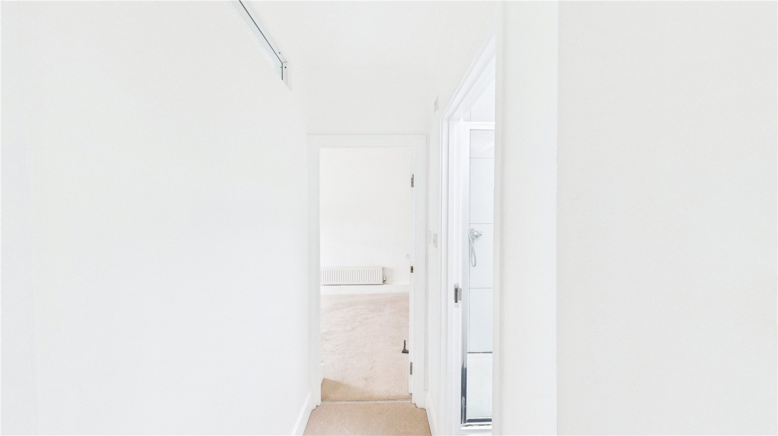 2 bedroom property for sale in London | Robinson Jackson