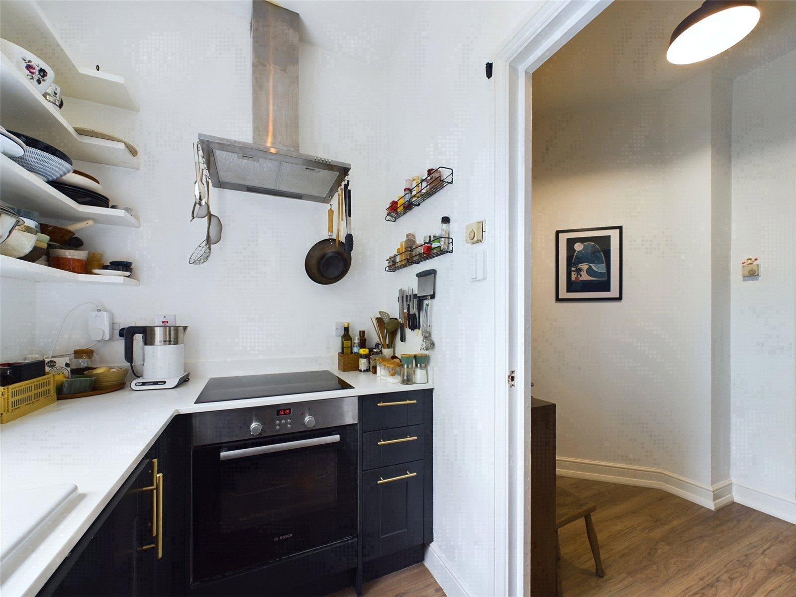 1 bedroom property for sale in London | Robinson Jackson