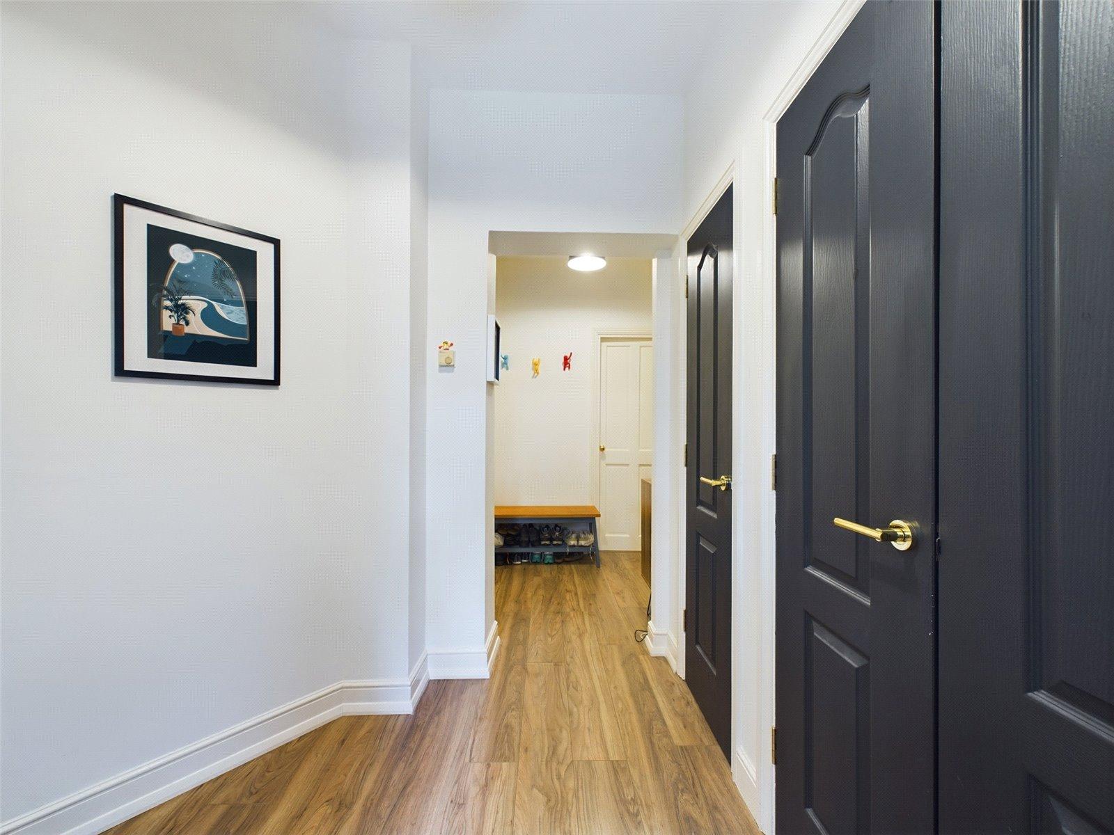 1 bedroom property for sale in London | Robinson Jackson