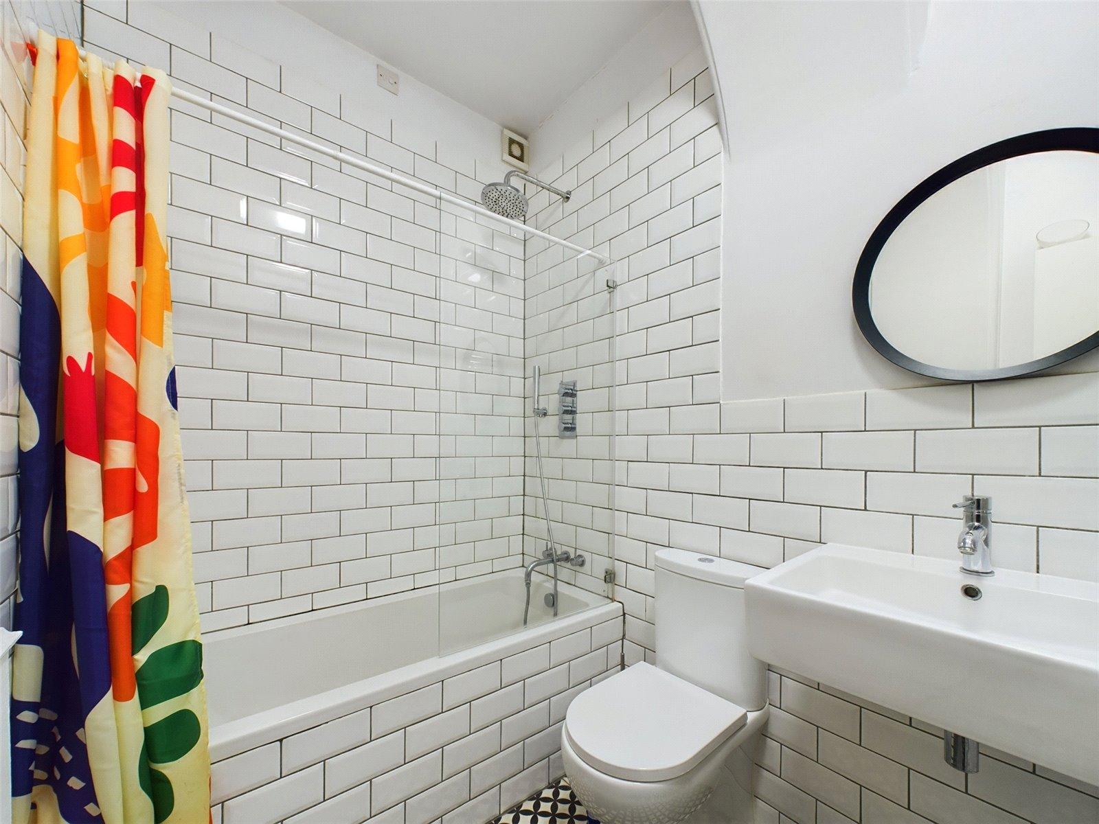 1 bedroom property for sale in London | Robinson Jackson