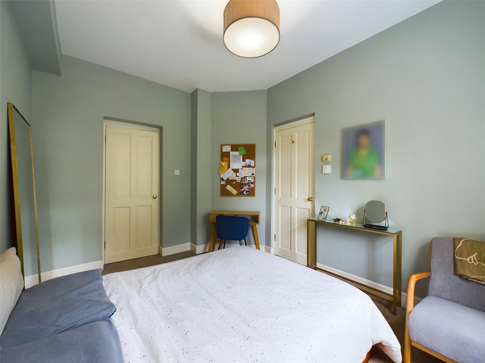1 bedroom property for sale in London | Robinson Jackson